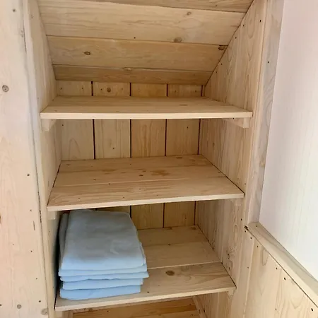 Budget Izba Pre Velku Rodinu Alebo Skupinu Priatelov *